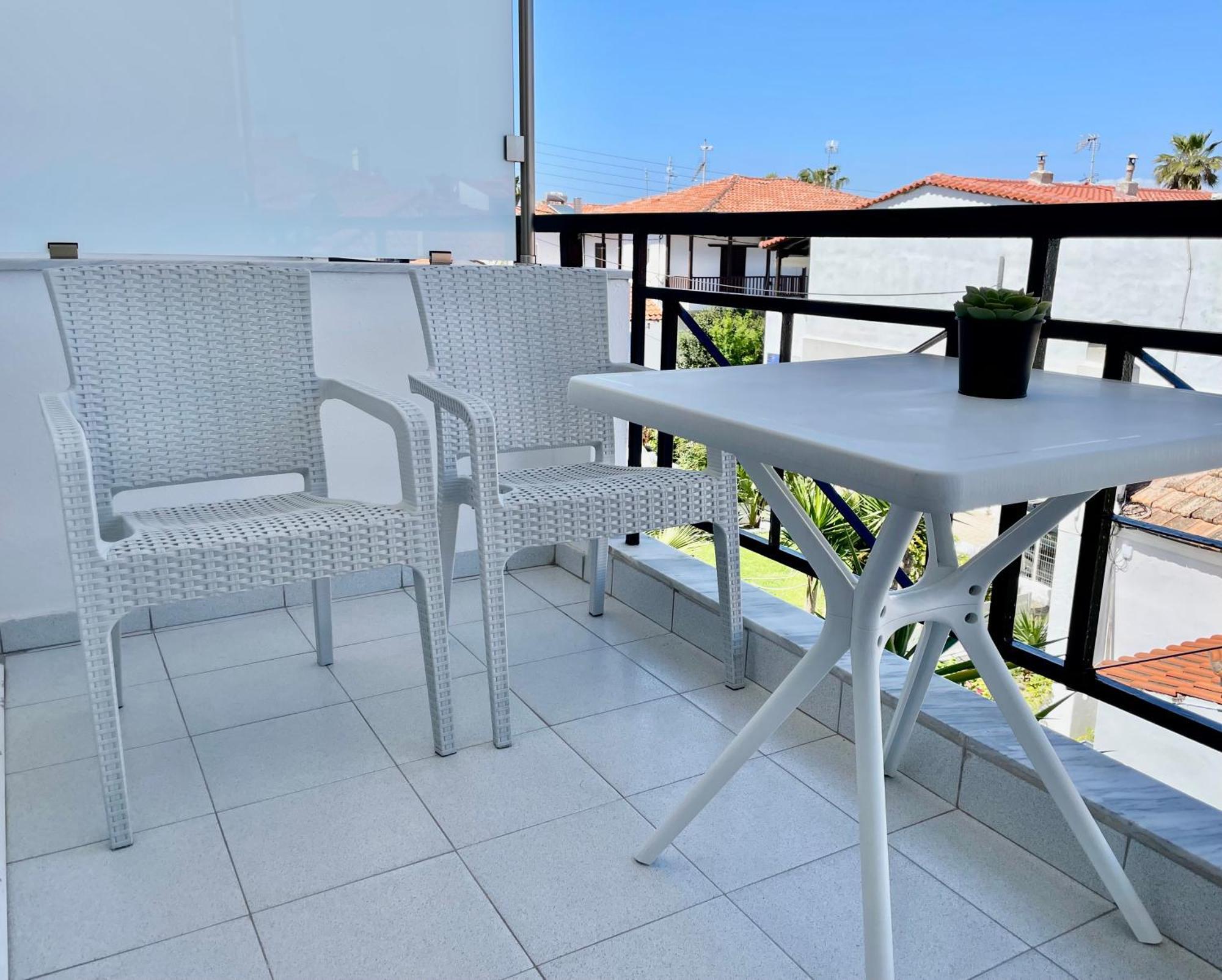 פפקוהורי Thalassa Garden Studios מראה חיצוני תמונה